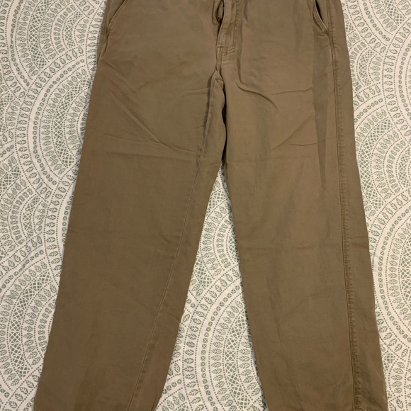 Lot of Tommy Bahama XL button-ups and pants - Picture 14 of 15